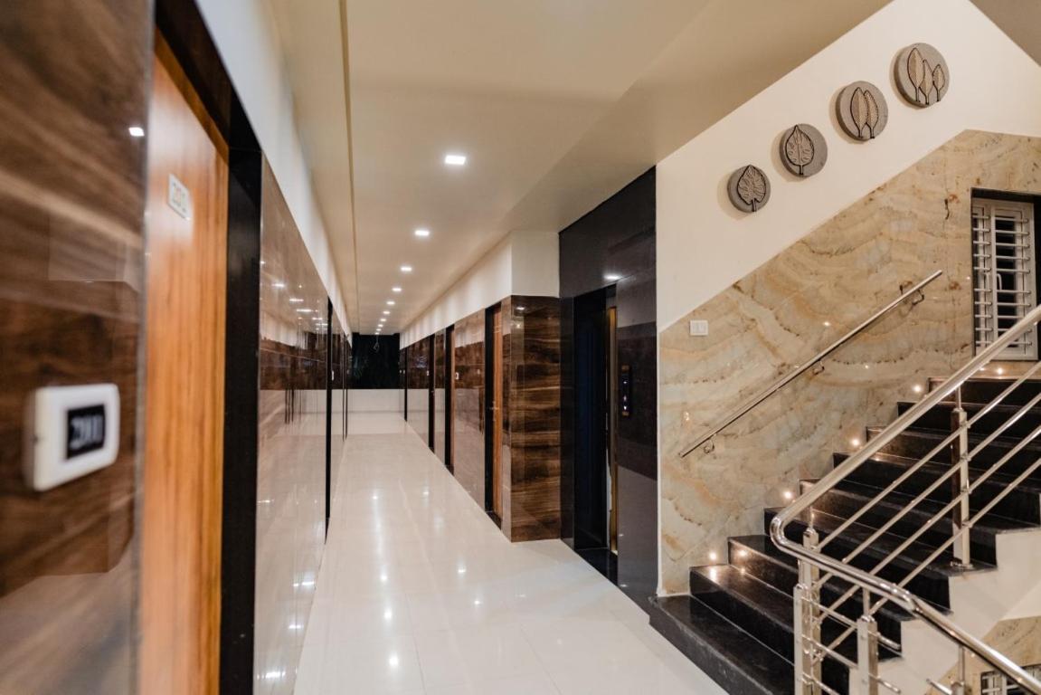 Hotel Ayodhya Virpur المظهر الخارجي الصورة