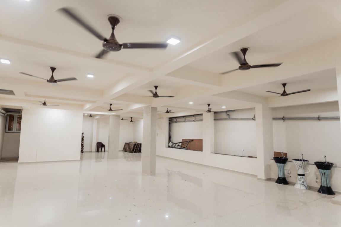 Hotel Ayodhya Virpur المظهر الخارجي الصورة